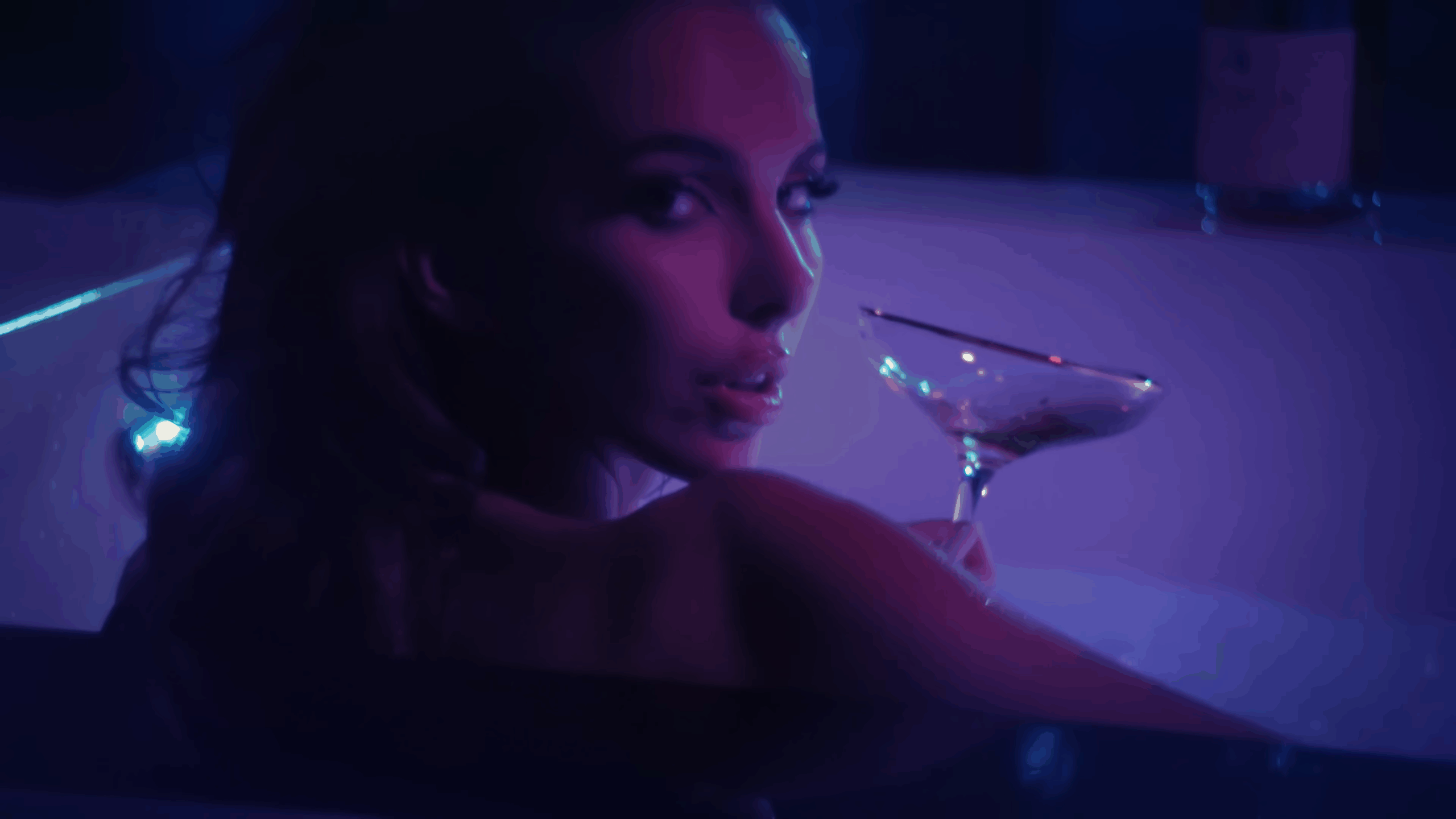 [STILL]Monet192_Secret_Safe_MV_1.1.30